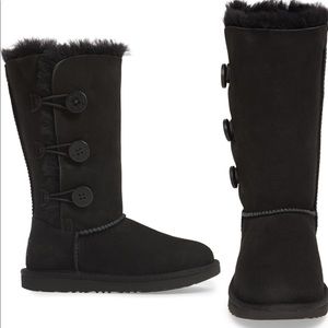 UGG® Girls' Bailey Button Triplet II Boots (Youth)